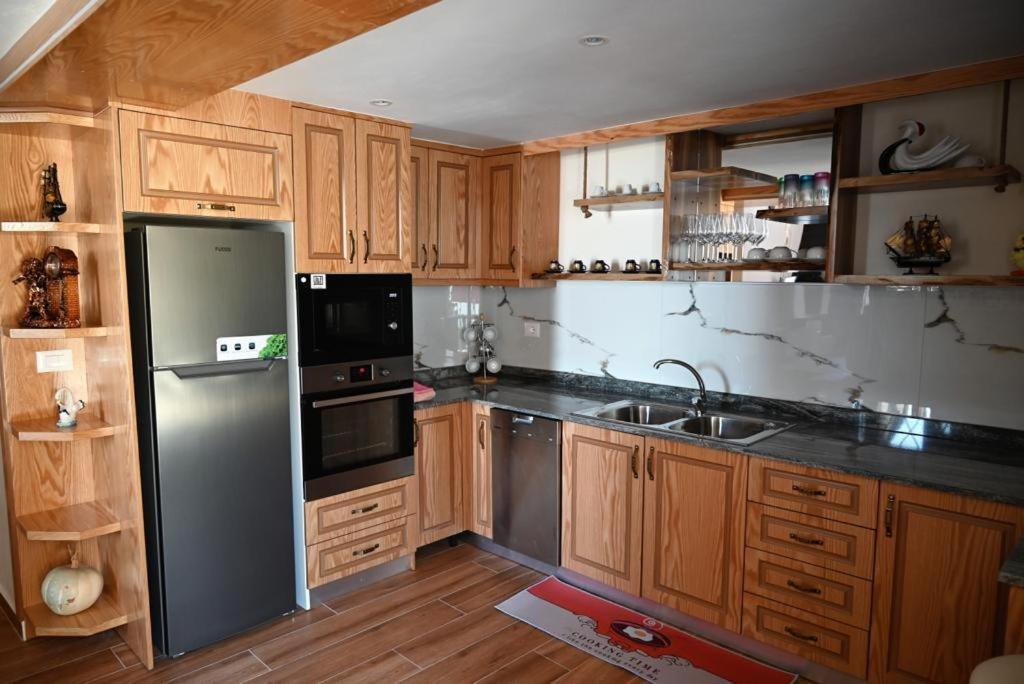 B & B Pogradec Exterior foto